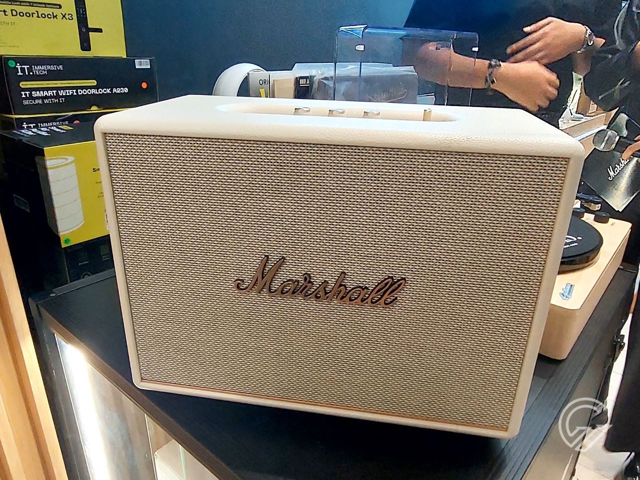 Ini Rasanya Menjajal Speaker Marshall Homeline III, Audionya Terdengar Jernih