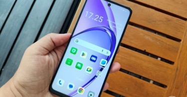 OPPO A3 Pro 5G - Display HandsOn