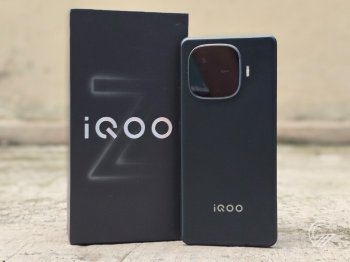 iQOO Z9 - Front Box ok