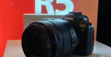 Canon-EOS-R5-Mark-II-depan