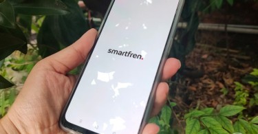 Smartfren Logo