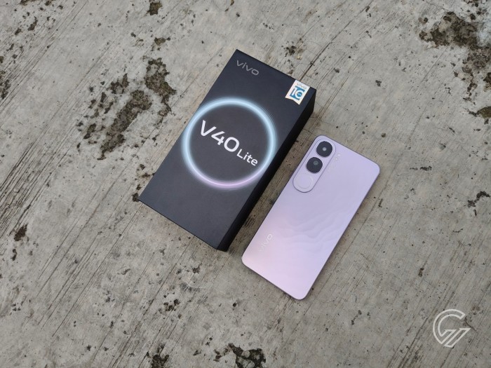 vivo V40 Lite - with Box