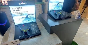 Suunto-Aqua-display-store