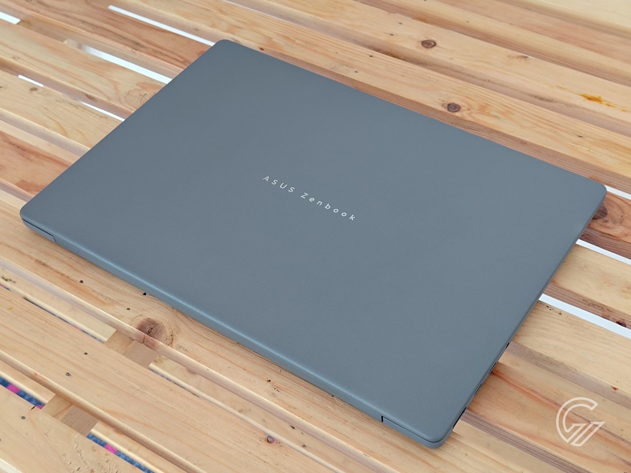 ASUS Zenbook A14 Feature