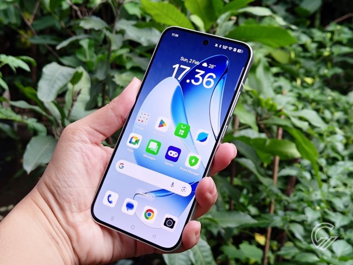 OPPO-Reno13-5G-HandsOnDisplayDiagonal