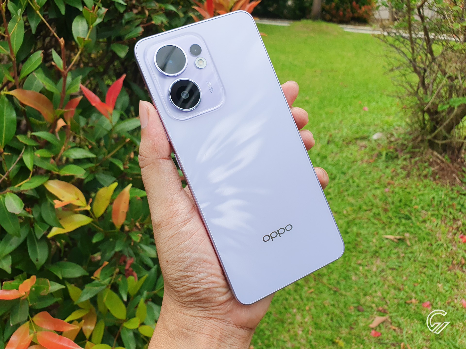 Review OPPO Reno13 F 5G – Desain Sangat Menarik, Bodinya Kokoh