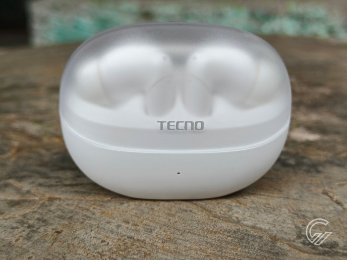 TECNO Buds 4 - Center-Stand