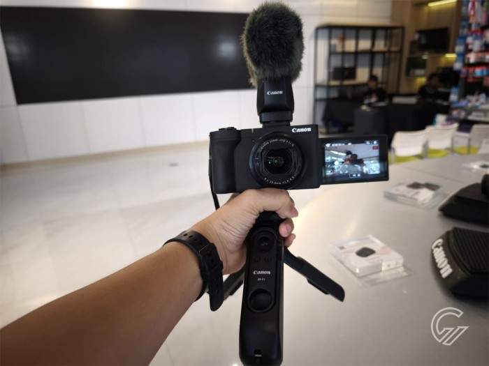 Canon PowerShot V1 Vlogging