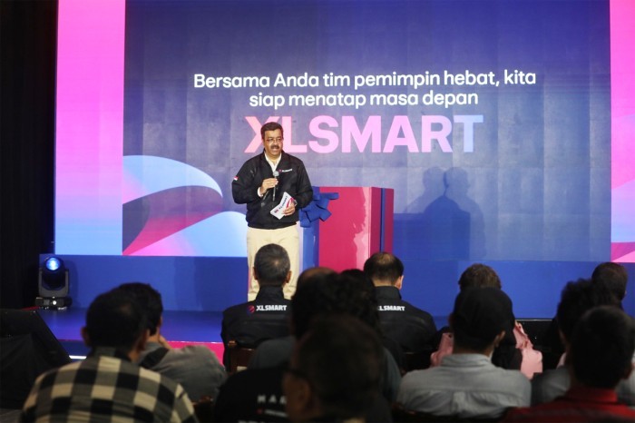 XLSMART CEO
