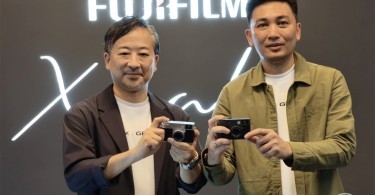 FUJIFILM X half Feature