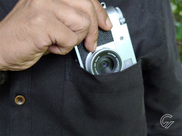 FUJIFILM X half Saku
