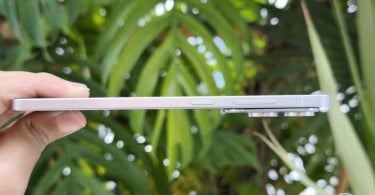 Samsung-Galaxy-S25-Edge-Side-Slim