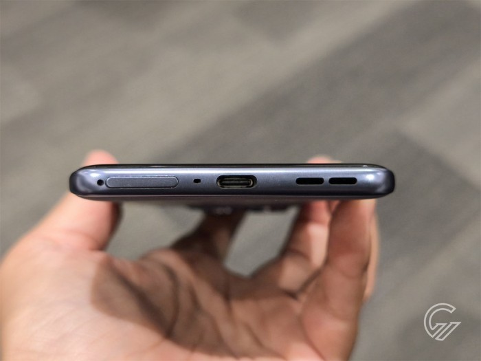 motorola edge 60 FUSION Bottom