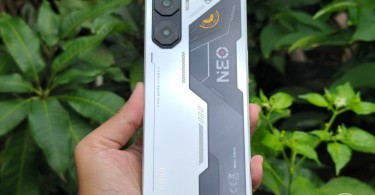 nubia Neo 3 5G - Back HandsOn Center