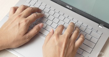 ASUS Vivobook S14 M3407HA