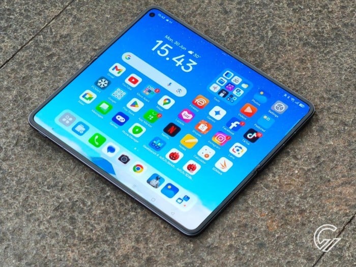 OPPO Find N5 - Diagonal Screen