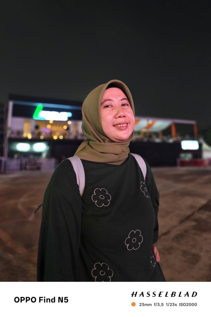 OPPO-Find-N5-PortraitMalam-1xZoom