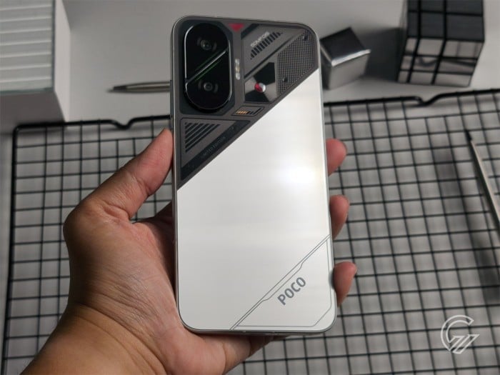POCO F7 Cyber Silver Edition