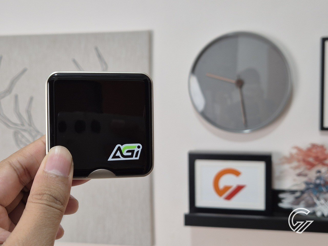 Review AGI EDM38 Magnetic Portable SSD (2)