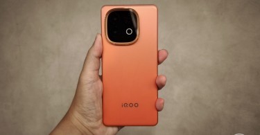 iQOO Neo 10 - Back