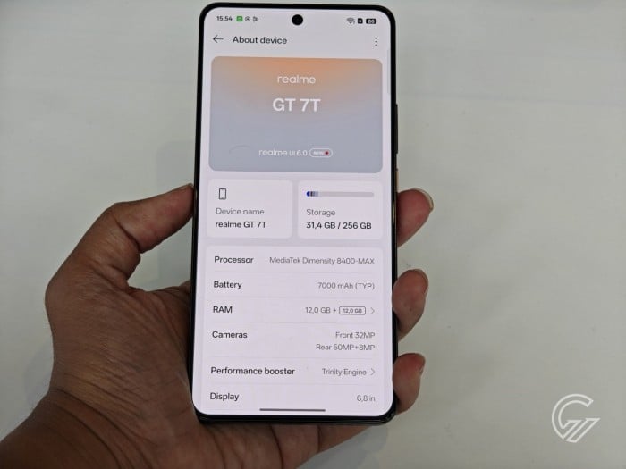 Kelebihan dan Kekurangan realme GT 7T - Layar