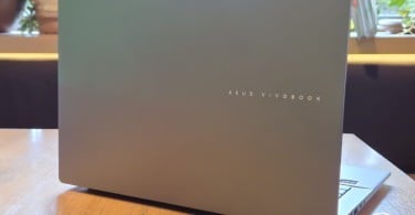 ASUS Vivobook S14 Varian OLED dan AMD (1)