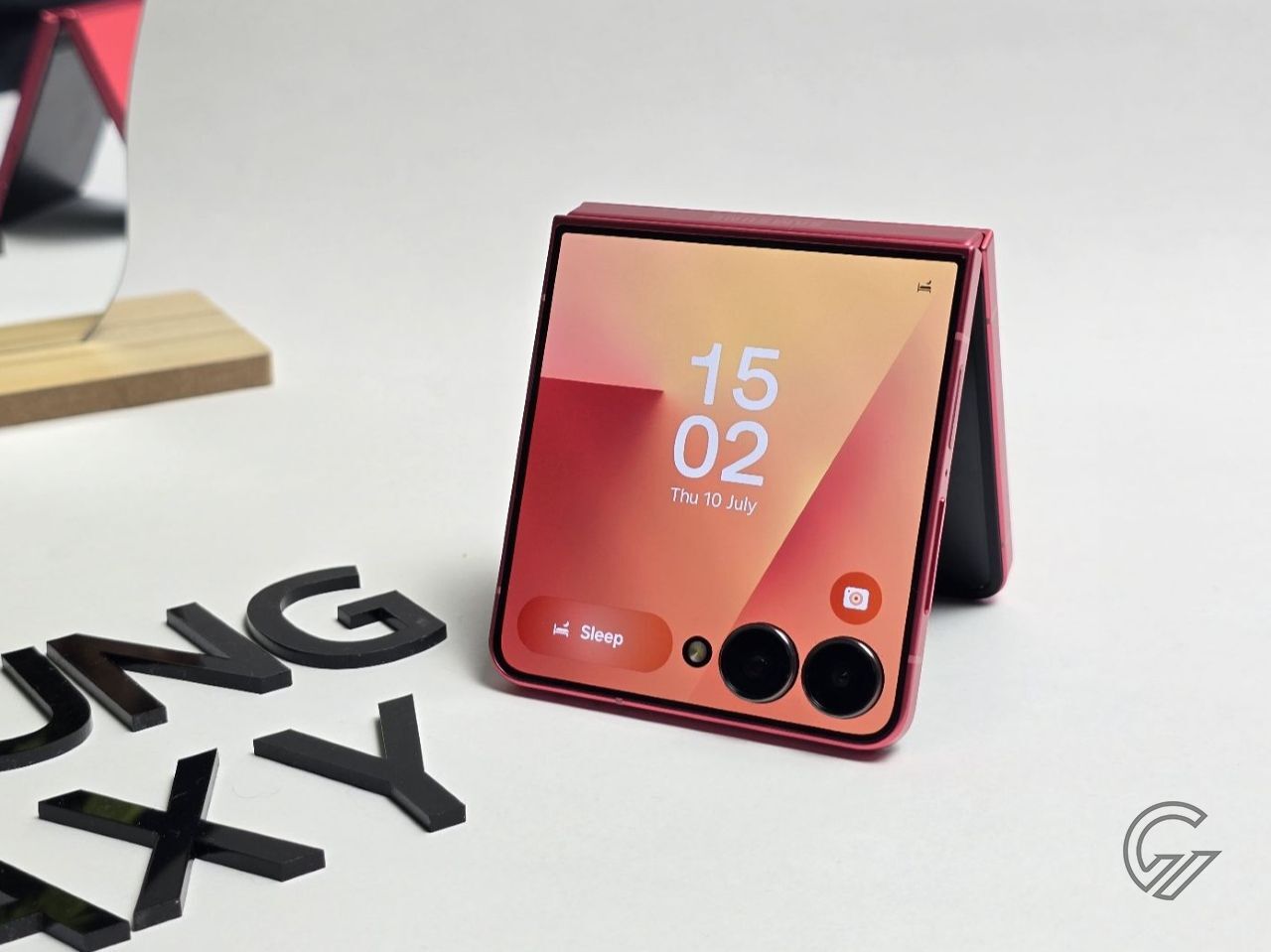 Hands On Samsung Galaxy Flip7 (5)