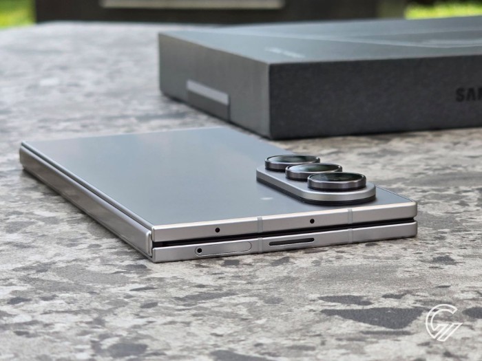Hands On Samsung Galaxy Z Fold7 (3)