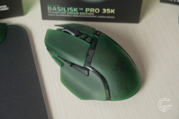 Razer Phantom Collection - Basilisk V3 Pro 35K