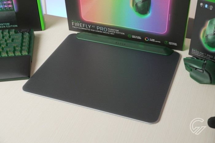 Razer Phantom Collection - Firefly V2 Pro