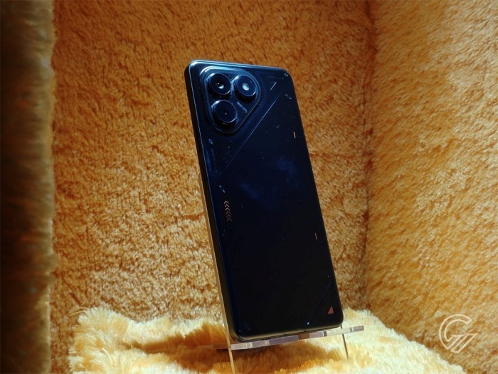 TECNO POVA 7 Back