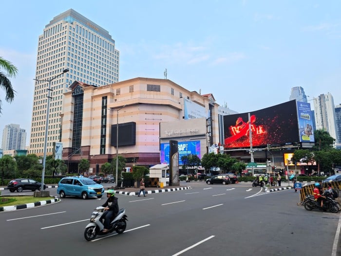 Tes Kamera iQOO Neo 10 (2)