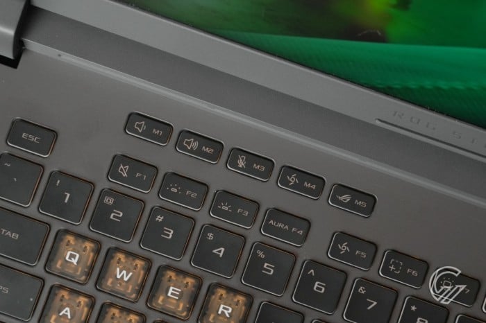 ASUS ROG Strix G16 (2025) G615