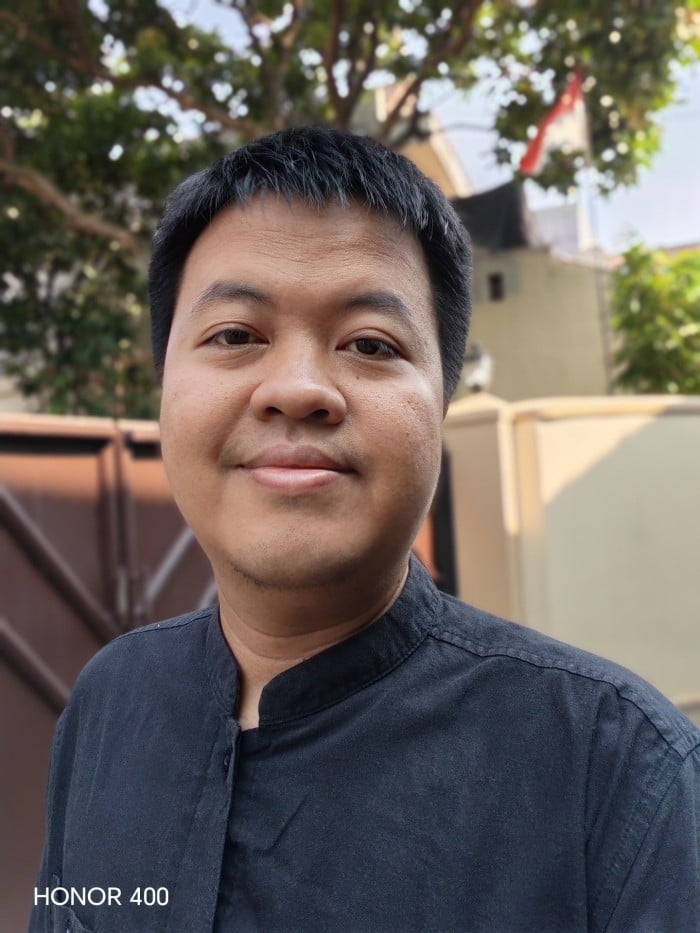 HONOR 400 - Selfie - Portrait