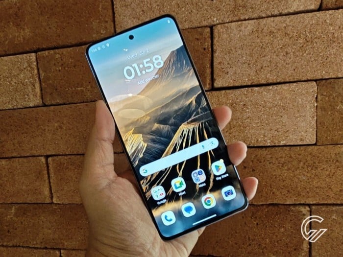 Hands-On Motorola Moto G86 POWER 5G (9)
