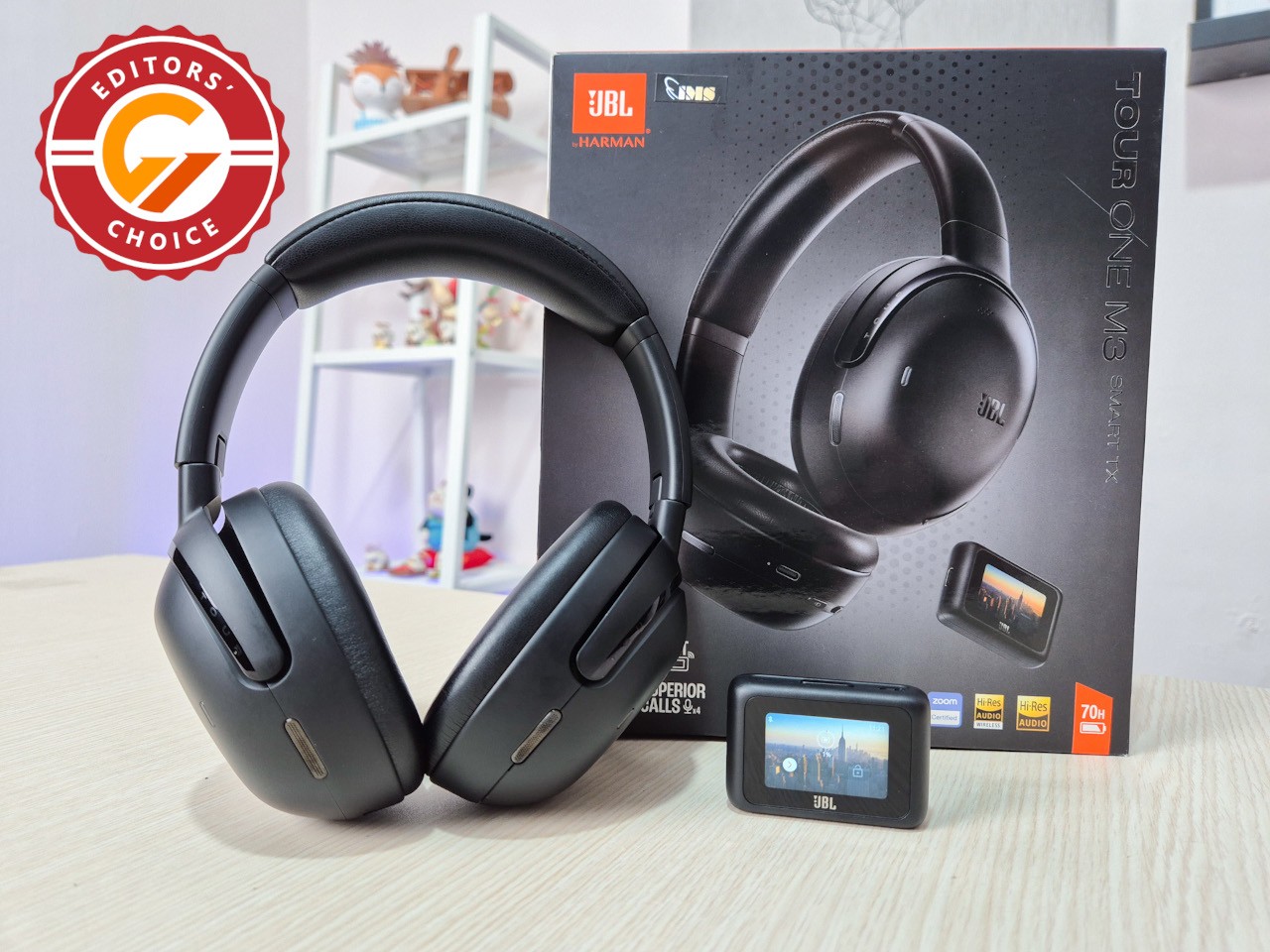 JBL Tour One M3 Smart Tx - Gadgetren Editors Choice