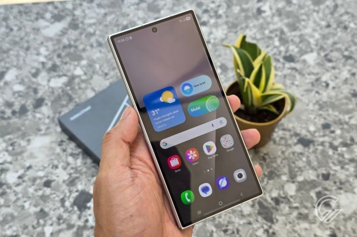 Samsung Galaxy Z Fold7 - Cover Screen