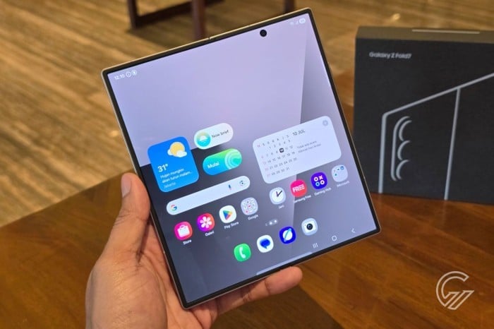 Samsung Galaxy Z Fold7 - Main Screen