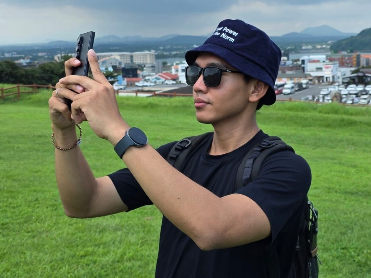 Tips Bikin Konten Travel Viral ala Content Creator di Galaxy Z Fold7 Flip7 (1)