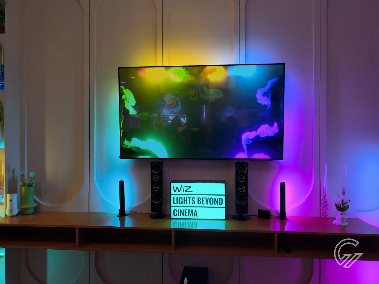 WIZ-TV-Sync-Ambience 2