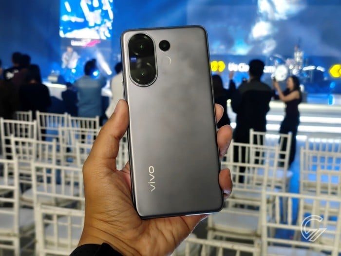 vivo-V60-Gray-Backz