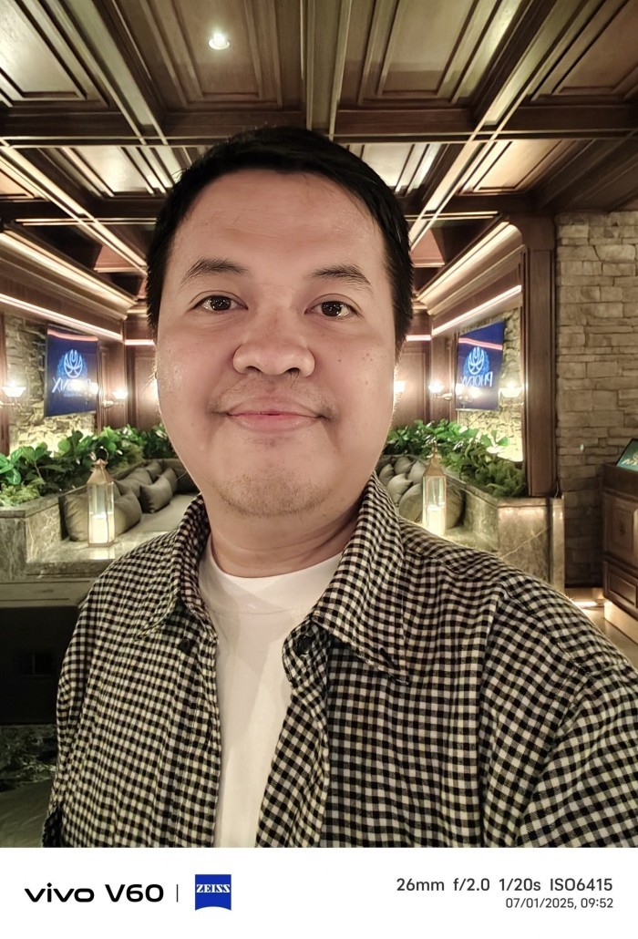 vivo-V60-Selfie-NightMode