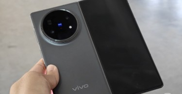 vivo-X-Fold5-BelakangBentang