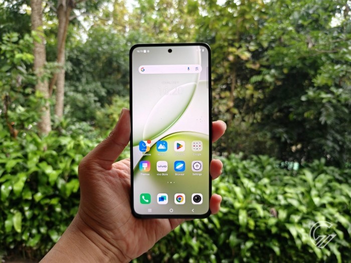 vivo-Y400-LayarFull
