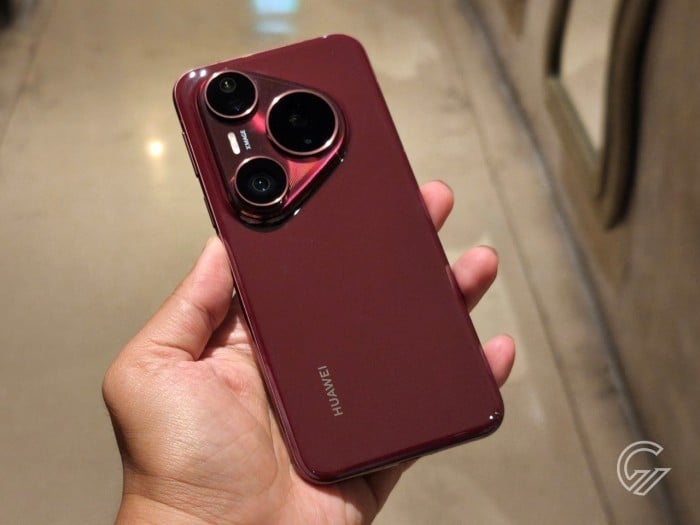 HUAWEI Pura 80 Pro Back Diagonal Right