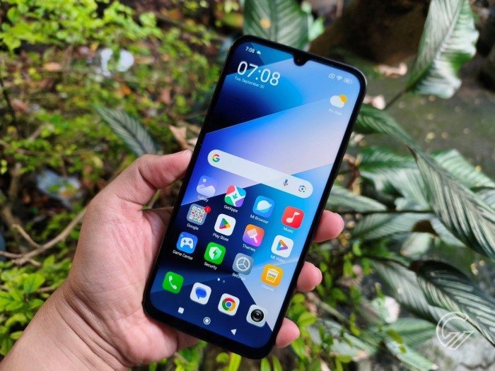 Redmi-15C-Display-DiagonalRight