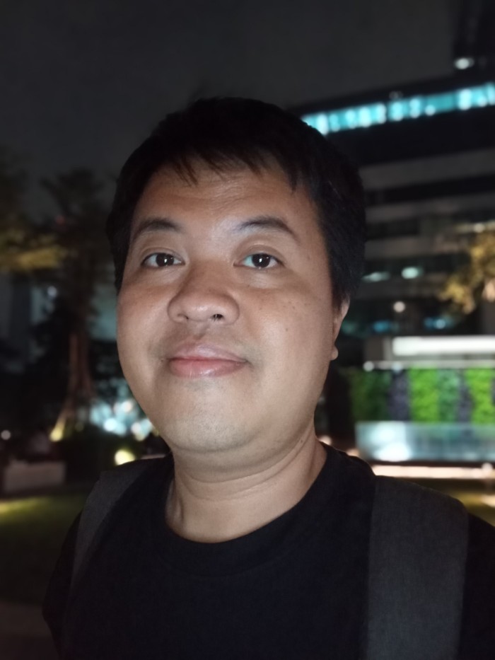 Redmi-15C-SelfieMalam-Portrait
