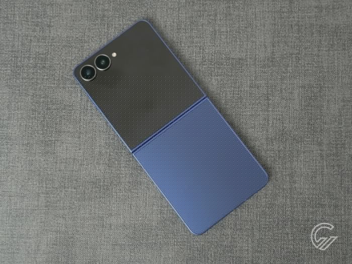 Samsung Galaxy Z Flip 7