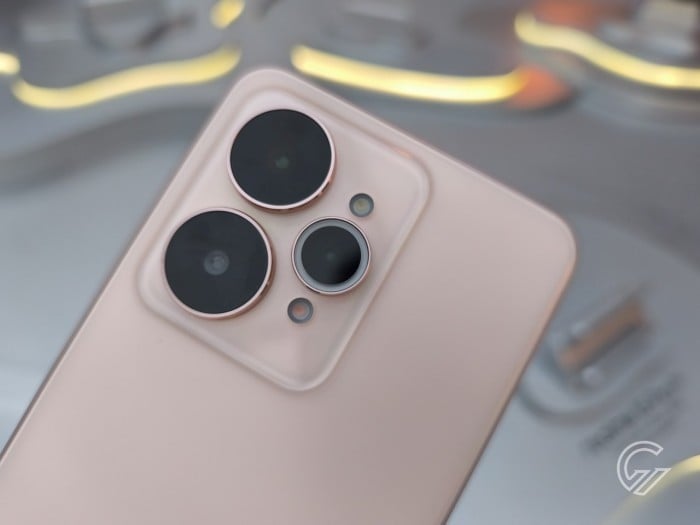 Kelebihan dan Kekurangan realme 15 5G - Kamera