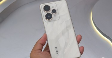 realme-15-Pro-5G-Back